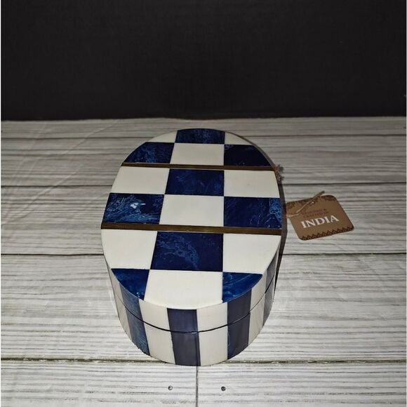 Handcrafted Bone & Resin Collectible Trinket Jewelry Box Checkered Blue - Picture 5 of 11
